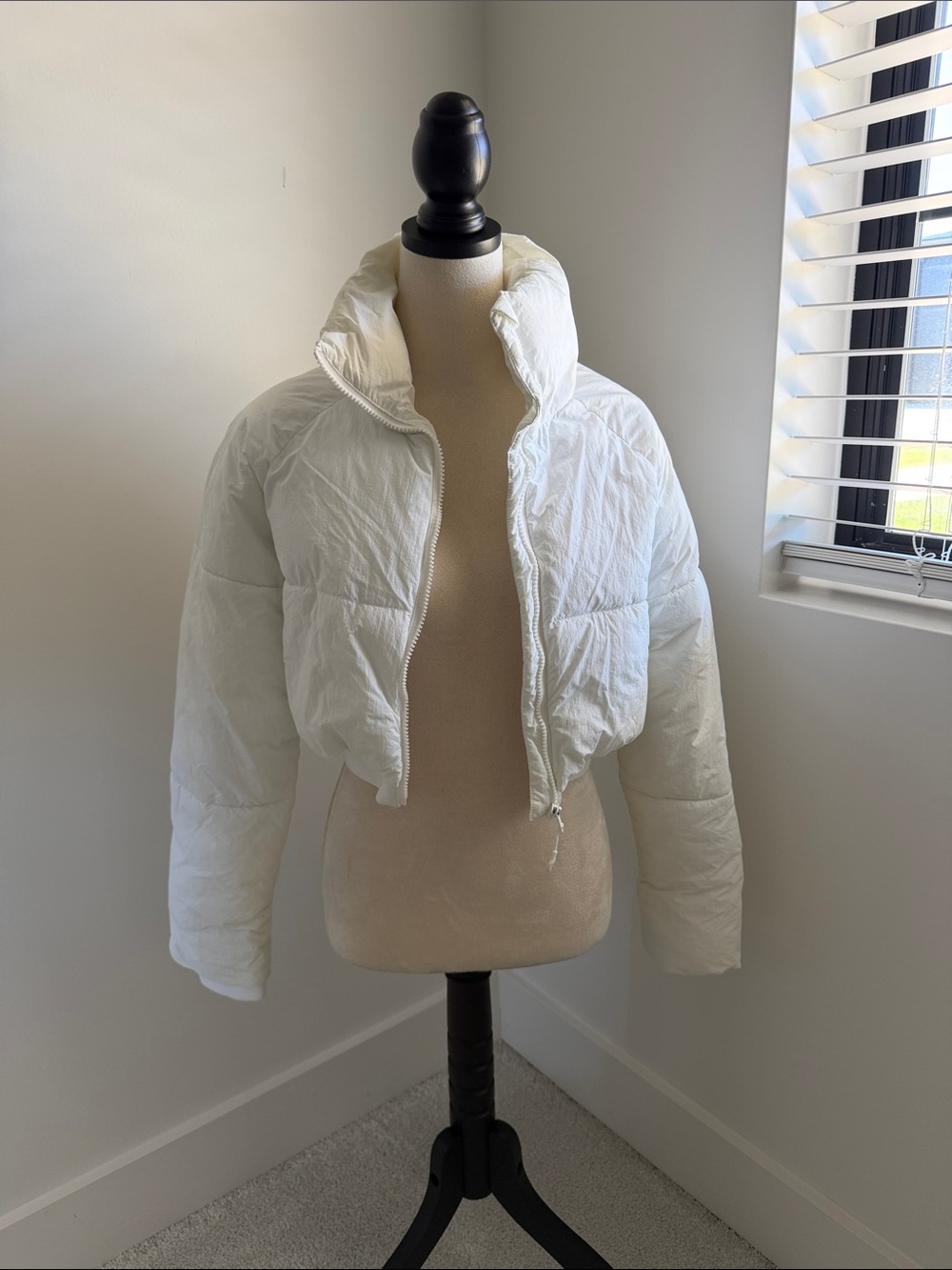Cotton On White Cropped Puffer Jacket